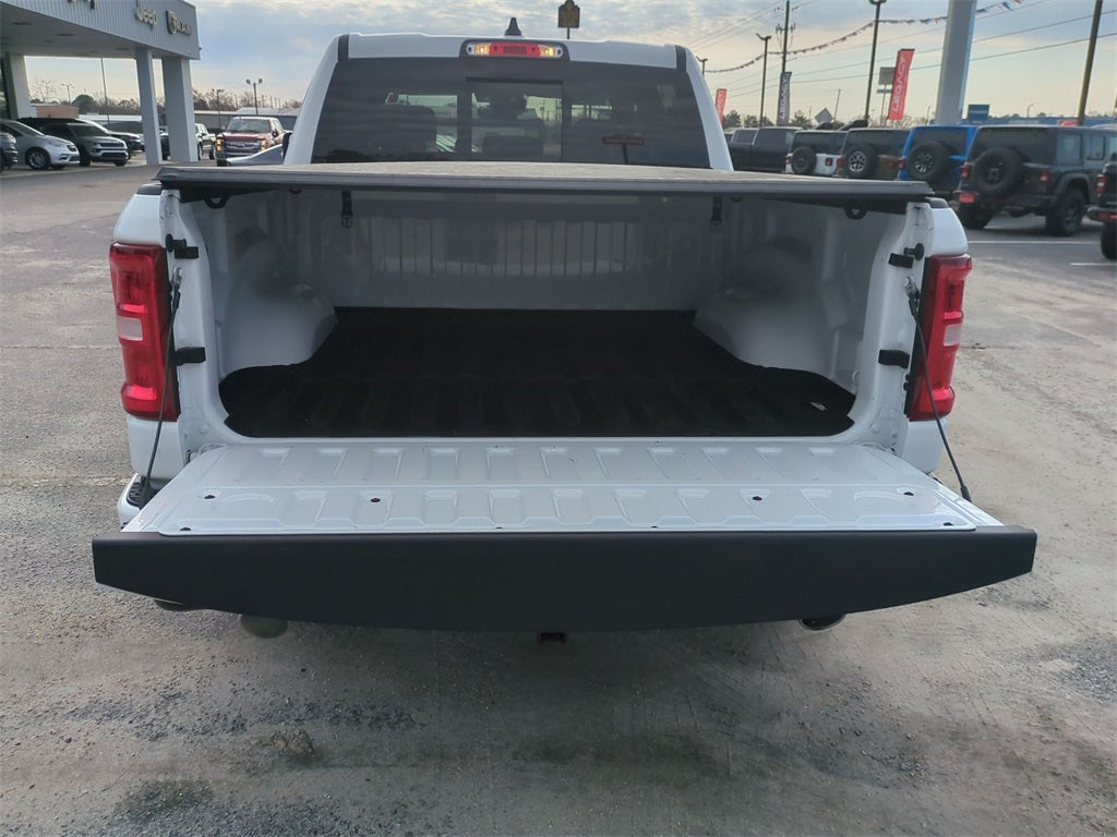 2025 RAM 1500 Laramie Crew Cab 4x4 5'7' Box