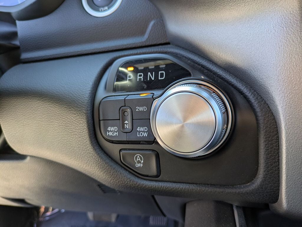 2024 RAM 1500 Laramie Crew Cab 4x4 5'7' Box