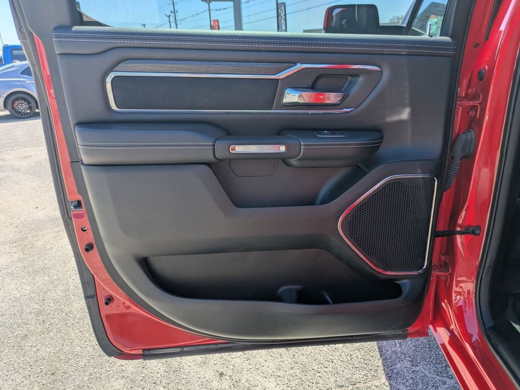 2024 RAM 1500 Laramie Crew Cab 4x4 5'7' Box