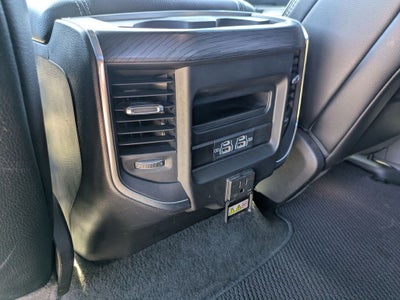 2024 RAM 1500 Laramie Crew Cab 4x4 5'7' Box