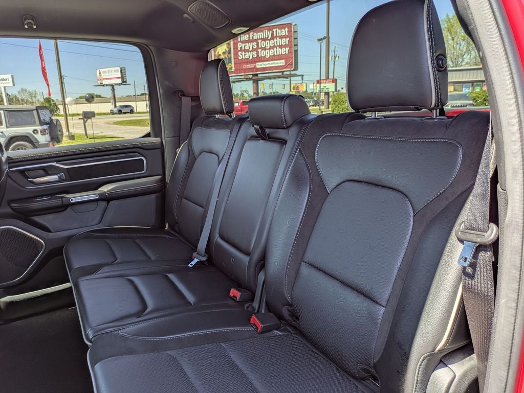 2024 RAM 1500 Laramie Crew Cab 4x4 5'7' Box