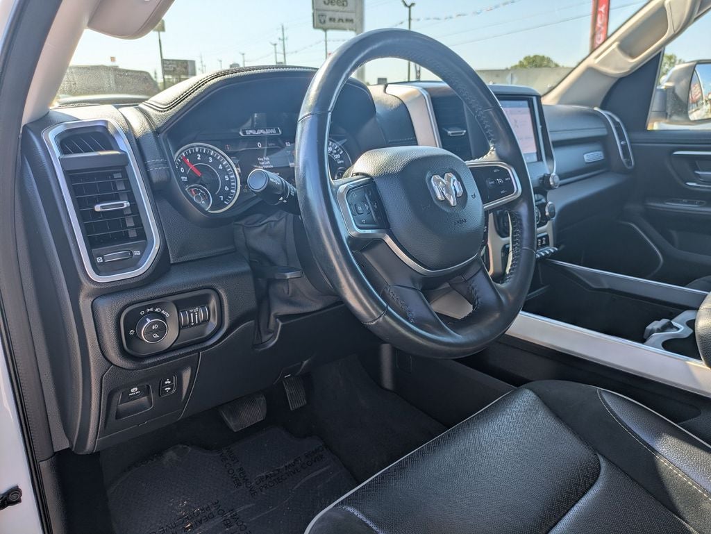 2022 RAM 1500 Laramie Crew Cab 4x4 5'7' Box