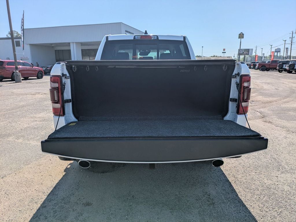 2022 RAM 1500 Laramie Crew Cab 4x4 5'7' Box
