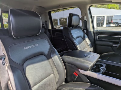 2022 RAM 1500 Laramie Crew Cab 4x4 5'7' Box