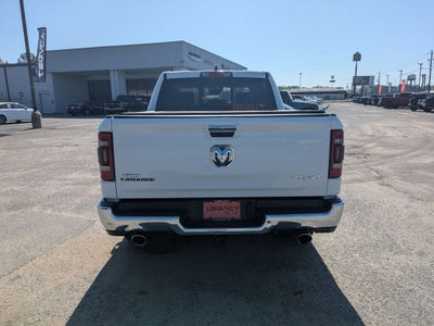 2022 RAM 1500 Laramie Crew Cab 4x4 5'7' Box