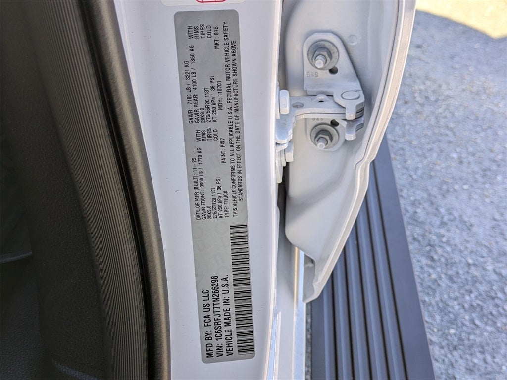 2026 RAM Ram 1500 RAM 1500 LARAMIE CREW CAB 4X4 5'7' BOX