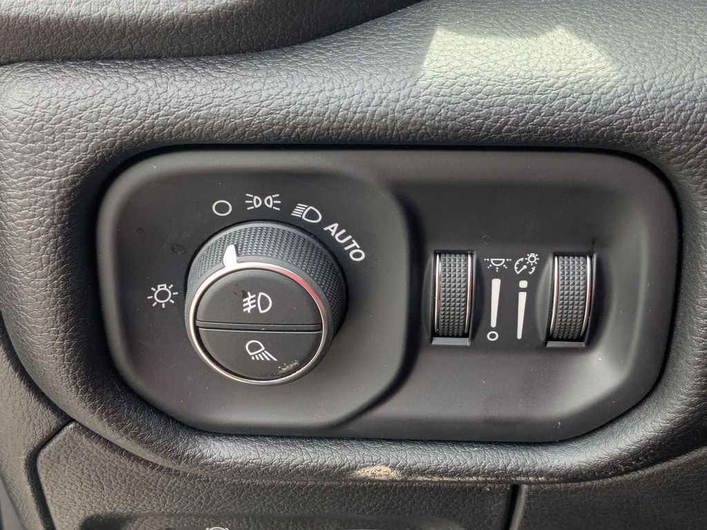 2026 RAM 1500 Rebel Crew Cab 4x4 5'7' Box
