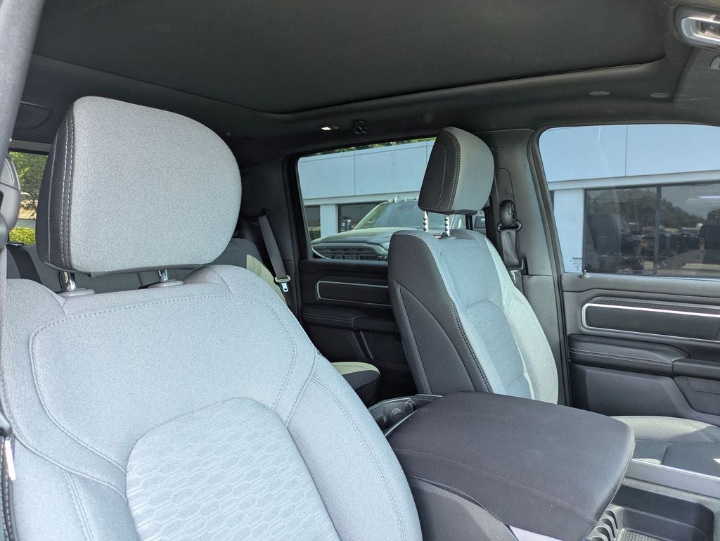 2025 RAM 1500 Big Horn Crew Cab 4x4 6'4' Box