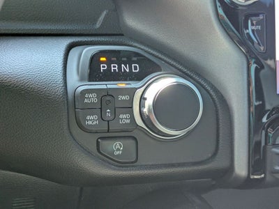 2025 RAM 1500 Big Horn Crew Cab 4x4 6'4' Box
