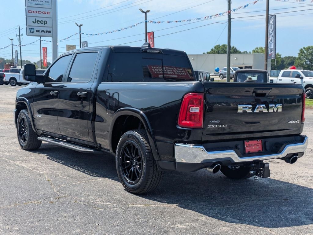 2025 RAM 1500 Big Horn Crew Cab 4x4 6'4' Box