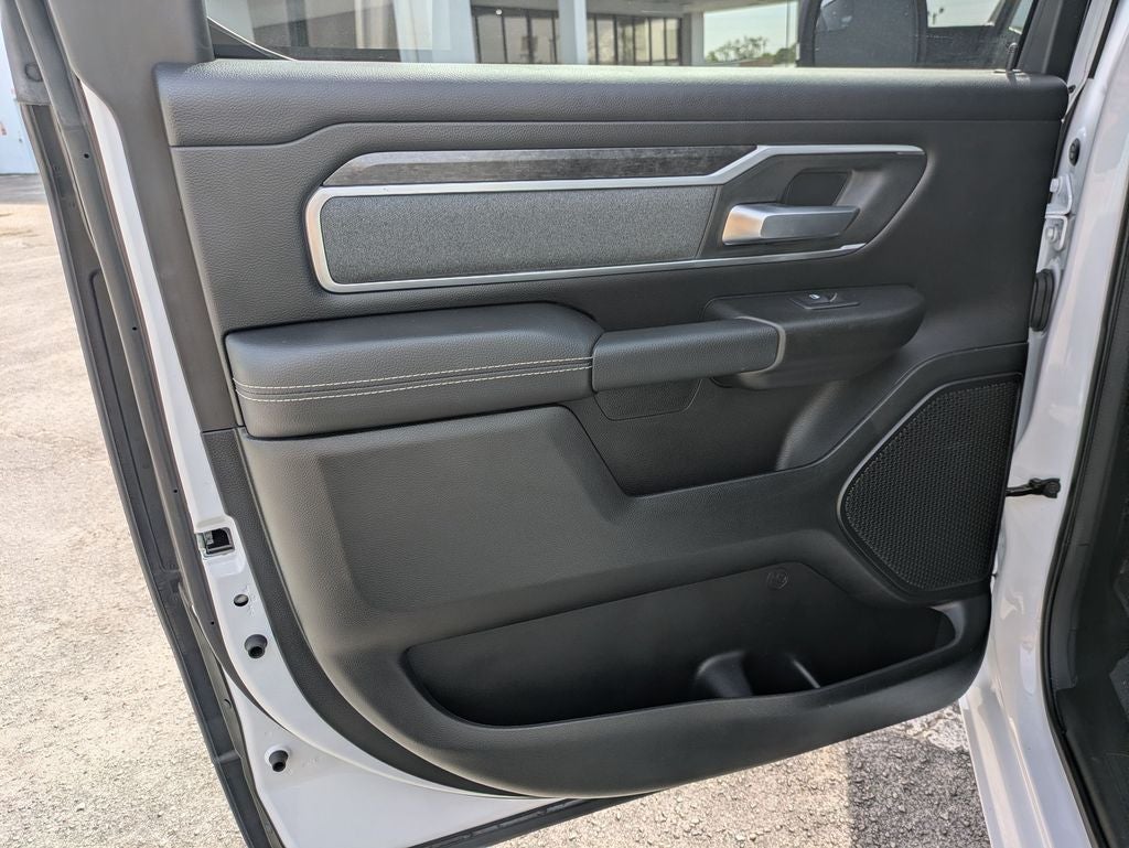 2023 RAM 1500 Big Horn Crew Cab 4x4 6'4' Box