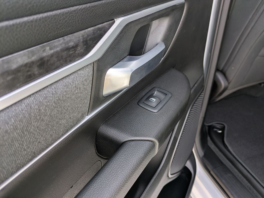 2023 RAM 1500 Big Horn Crew Cab 4x4 6'4' Box