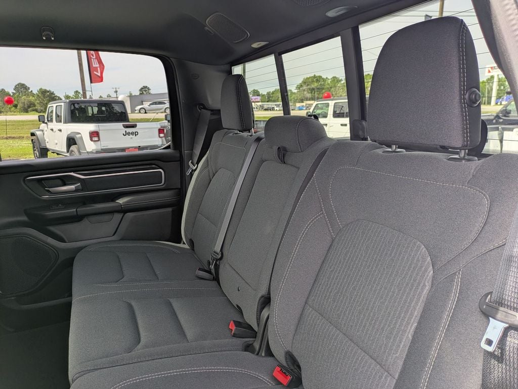 2023 RAM 1500 Big Horn Crew Cab 4x4 6'4' Box