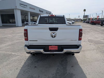 2023 RAM 1500 Big Horn Crew Cab 4x4 6'4' Box