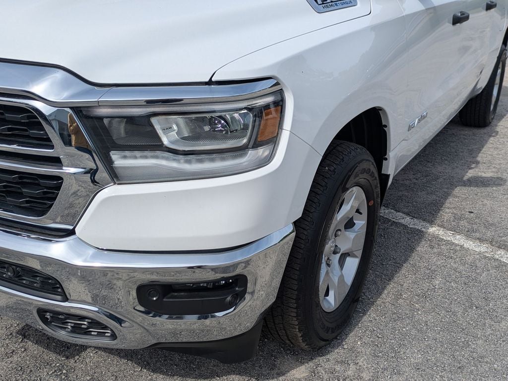 2023 RAM 1500 Big Horn Crew Cab 4x4 6'4' Box