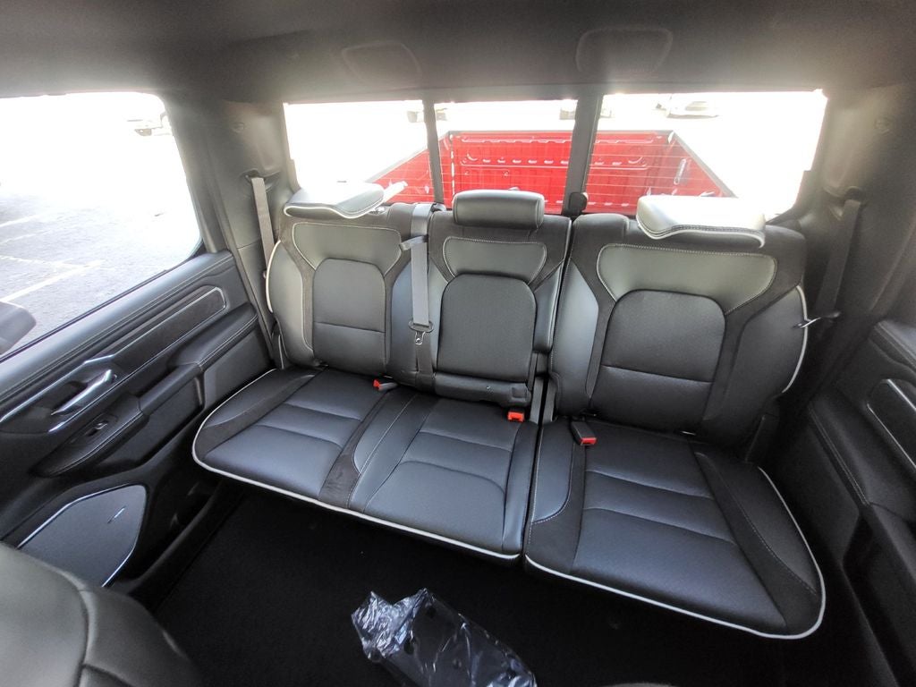 2026 RAM Ram 1500 RAM 1500 LARAMIE CREW CAB 4X4 6'4' BOX