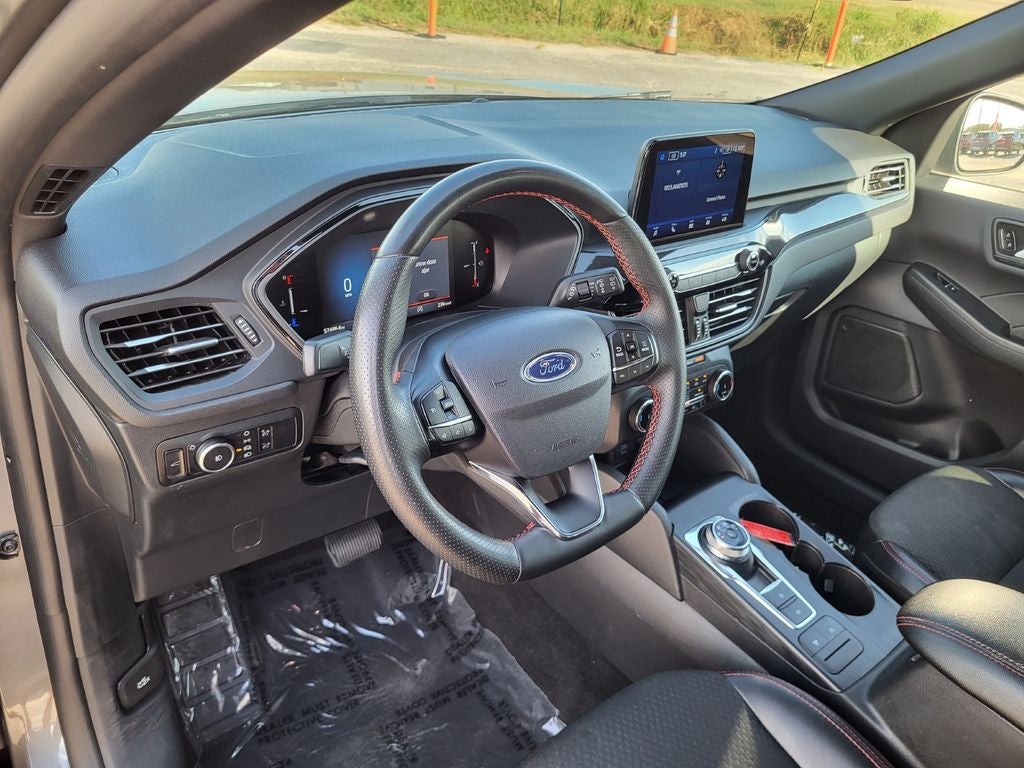 2025 Ford Escape ST-Line Select