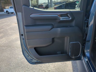 2024 Chevrolet Silverado 1500 4WD Crew Cab Short Bed RST