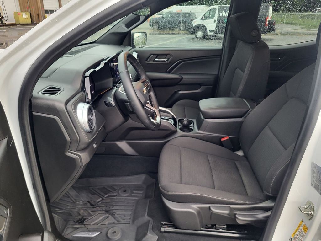 2024 Chevrolet Colorado 2WD LT