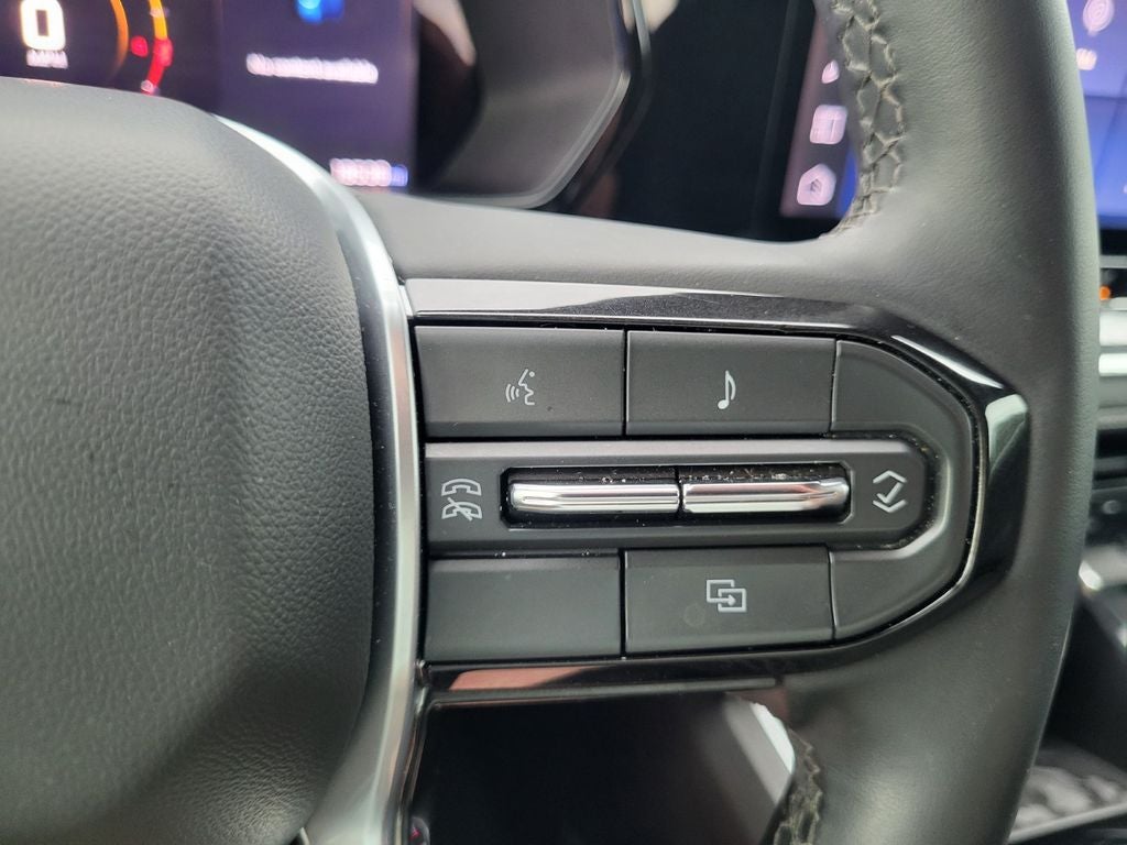 2024 Chevrolet Colorado 2WD LT