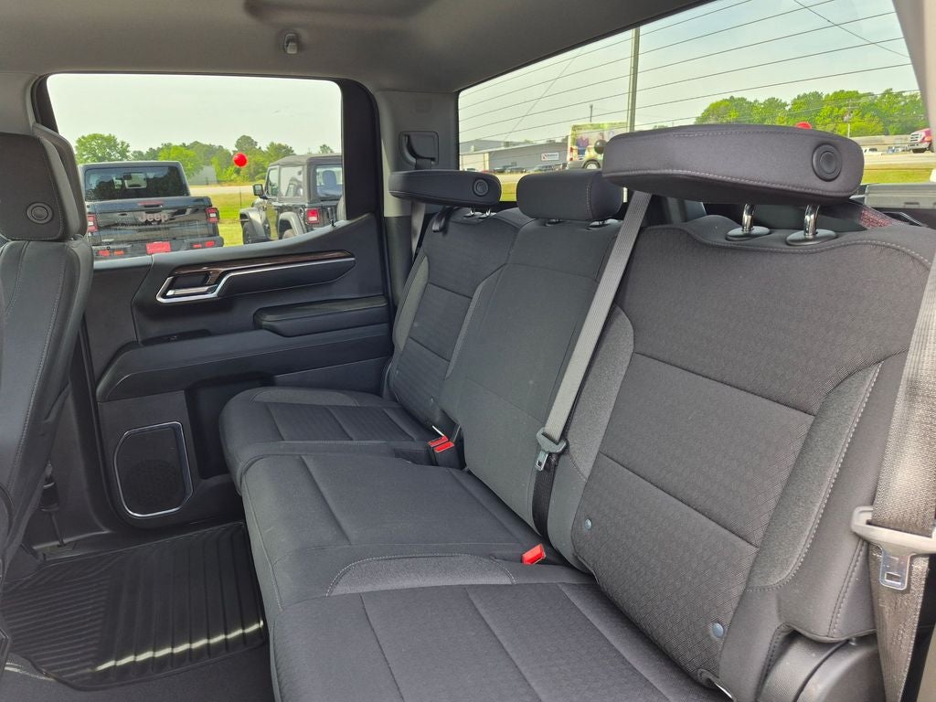 2025 Chevrolet Silverado 1500 4WD Crew Cab Standard Bed LT