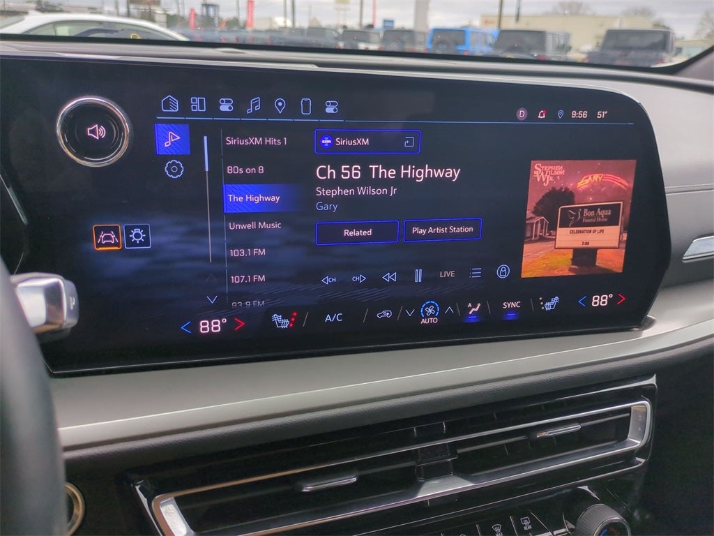 2024 Chevrolet Traverse FWD LT