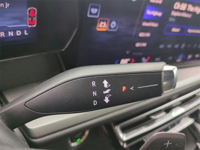 2024 Chevrolet Traverse FWD LT