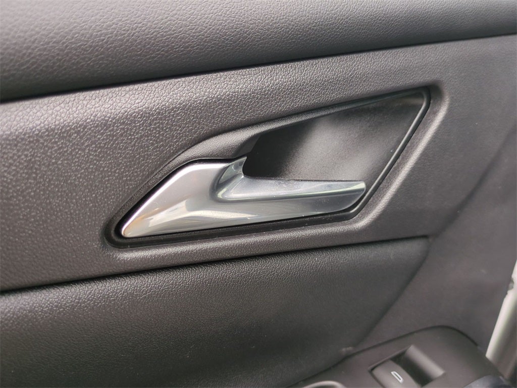 2024 Chevrolet Traverse FWD LT