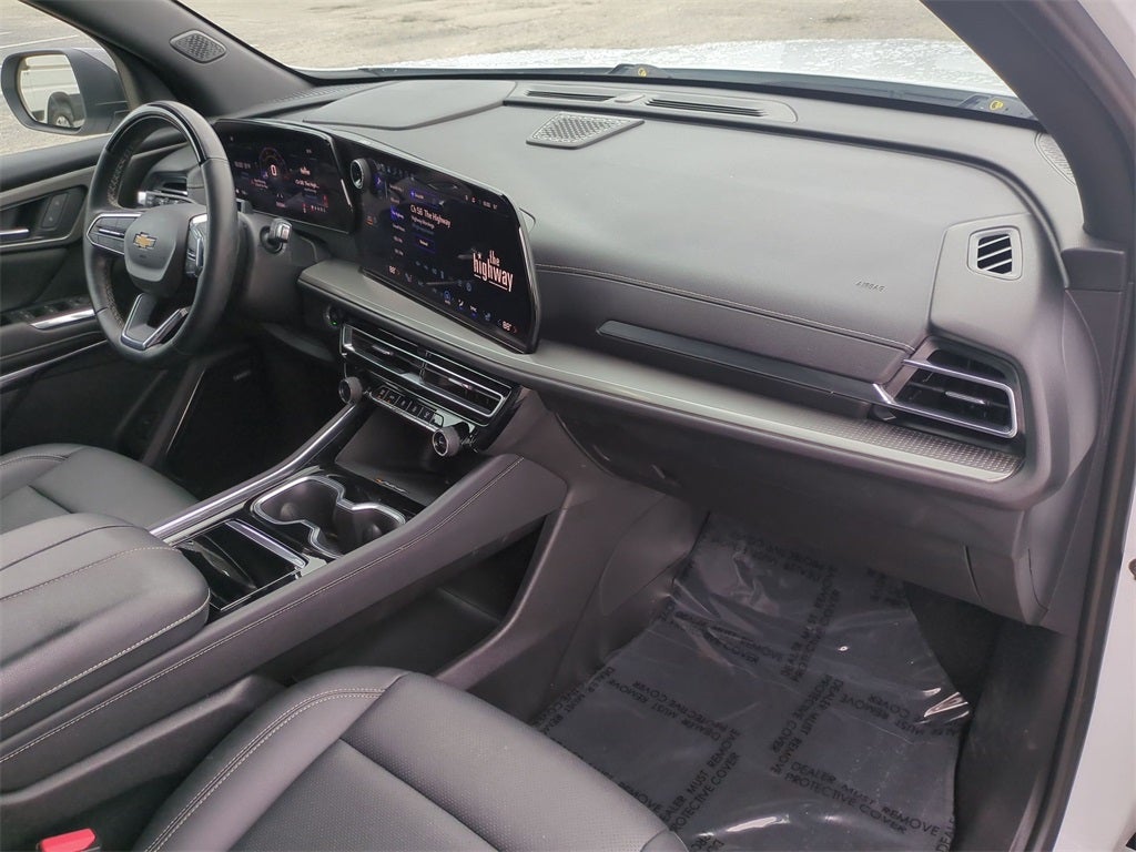 2024 Chevrolet Traverse FWD LT