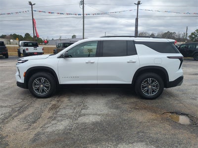 2024 Chevrolet Traverse FWD LT