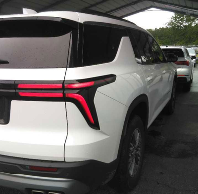 2025 Chevrolet Traverse FWD LT
