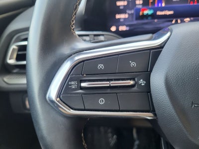 2025 Chevrolet Traverse FWD LT