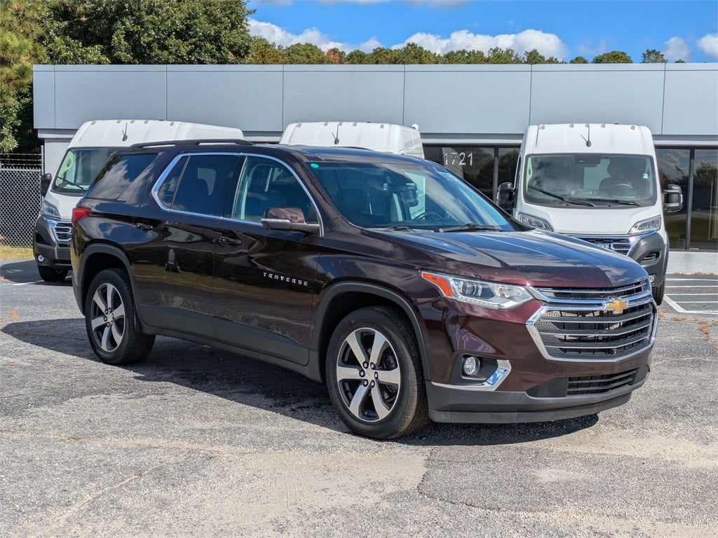 2021 Chevrolet Traverse AWD LT Leather