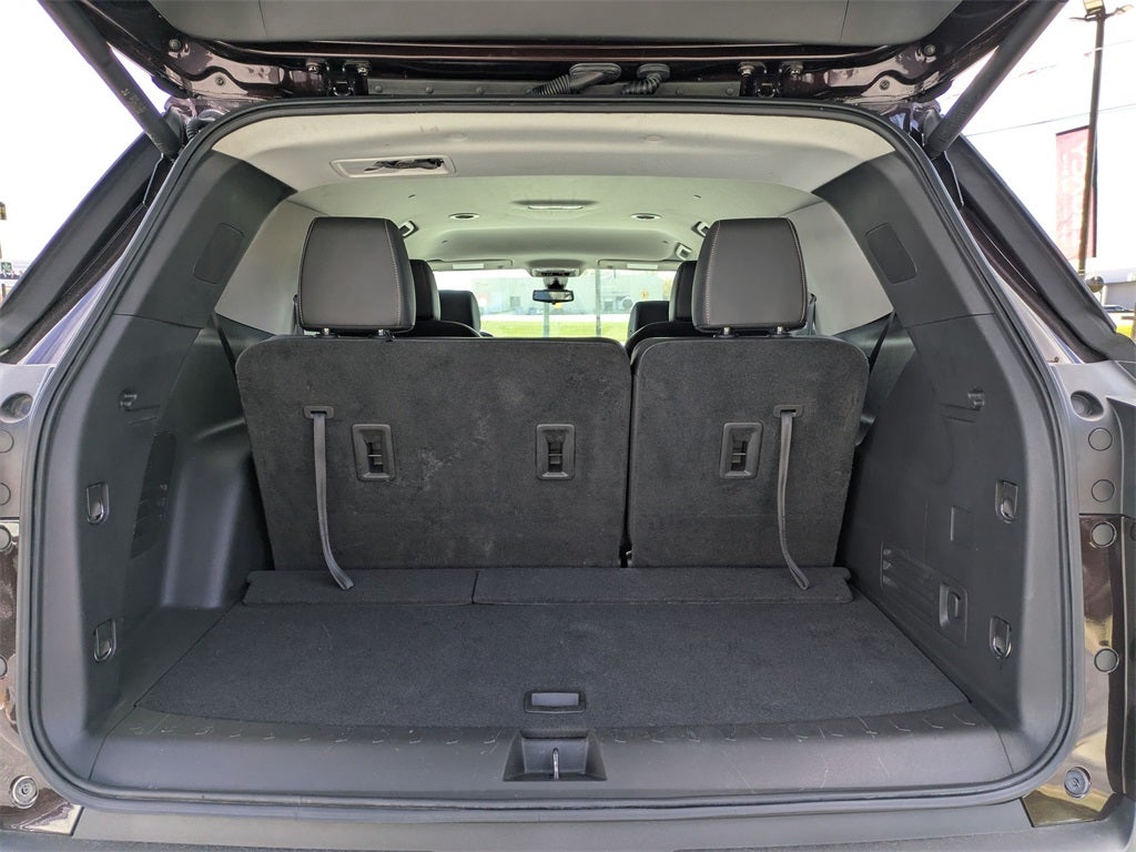 2021 Chevrolet Traverse AWD LT Leather