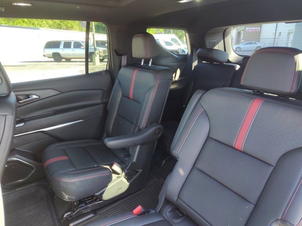 2024 Chevrolet Traverse AWD RS