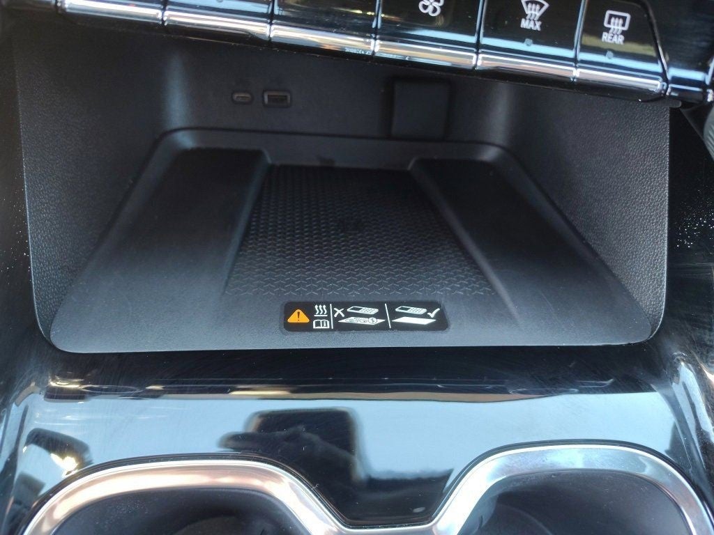 2024 Chevrolet Traverse AWD RS