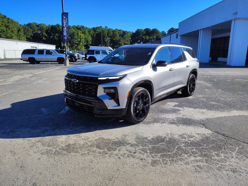 2024 Chevrolet Traverse AWD RS