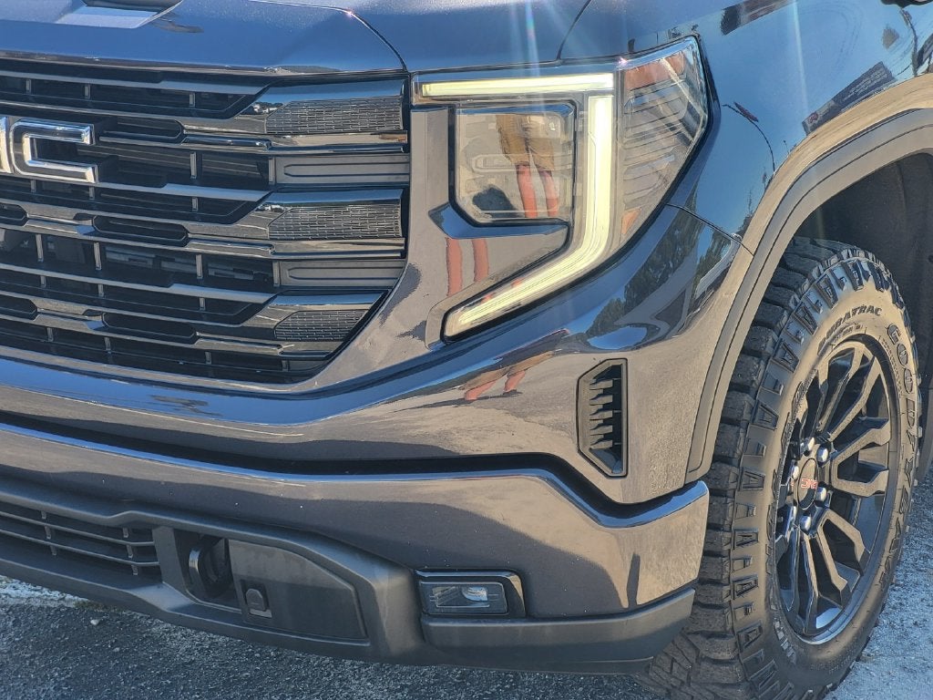 2022 GMC Sierra 1500 2WD Crew Cab Short Box Elevation