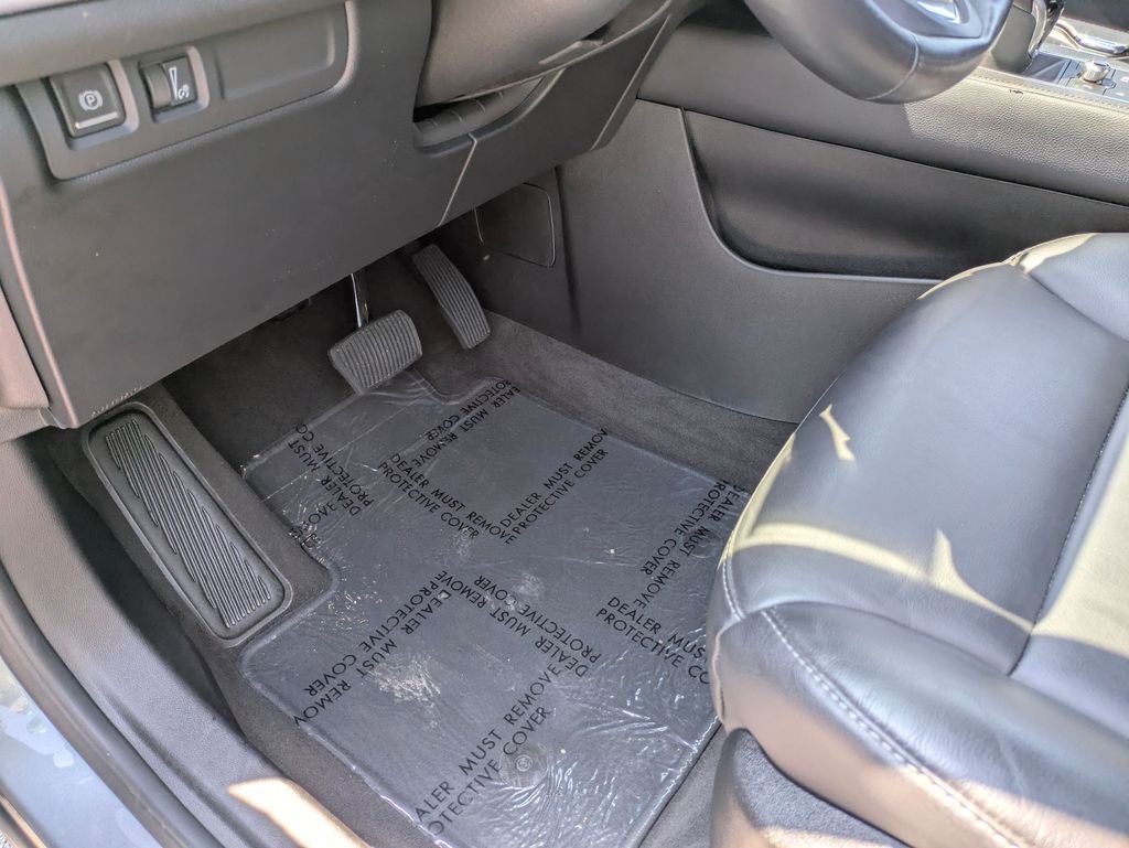 2025 Cadillac XT4 FWD Premium Luxury