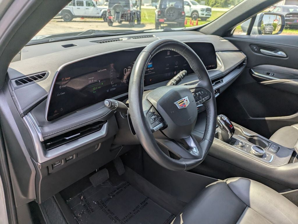 2025 Cadillac XT4 FWD Premium Luxury