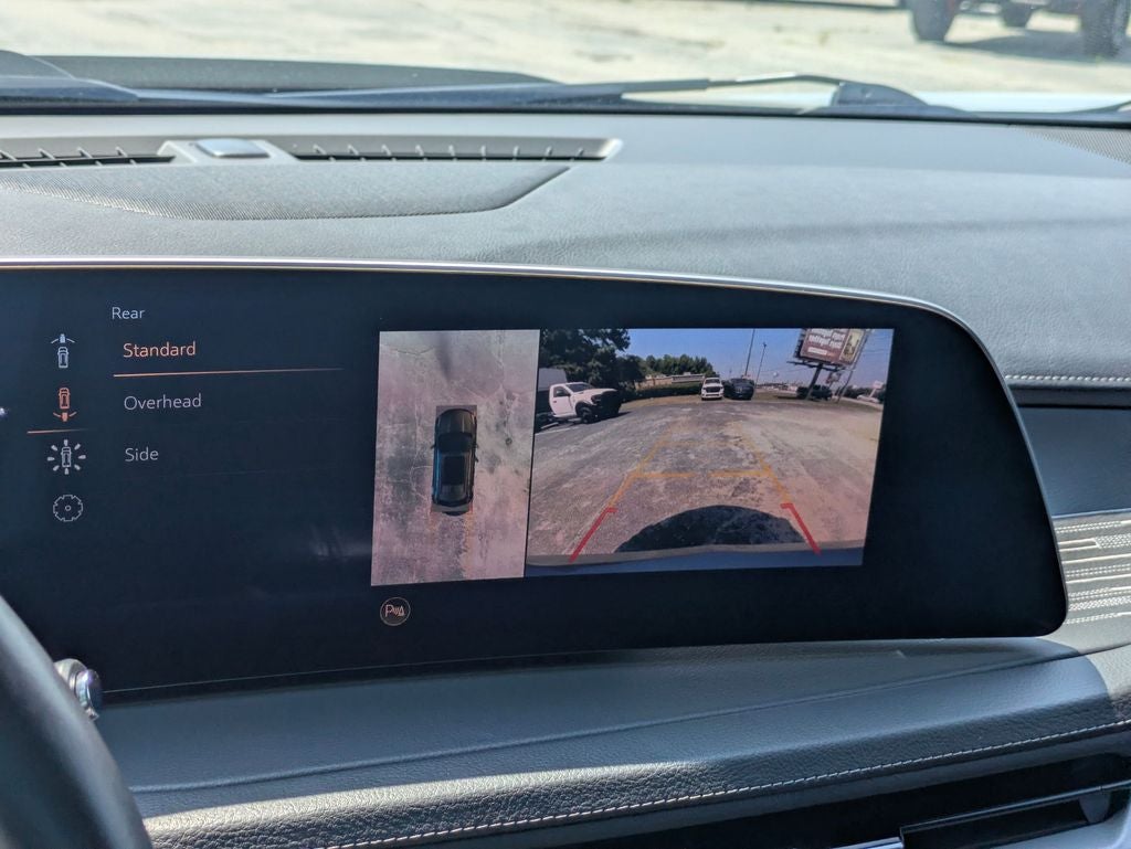 2025 Cadillac XT4 FWD Premium Luxury