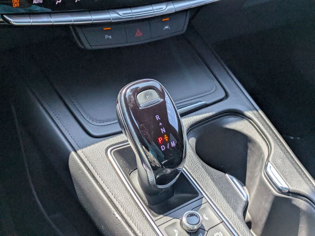 2025 Cadillac XT4 FWD Premium Luxury