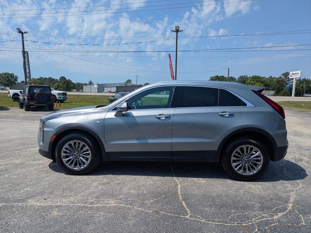 2025 Cadillac XT4 FWD Premium Luxury