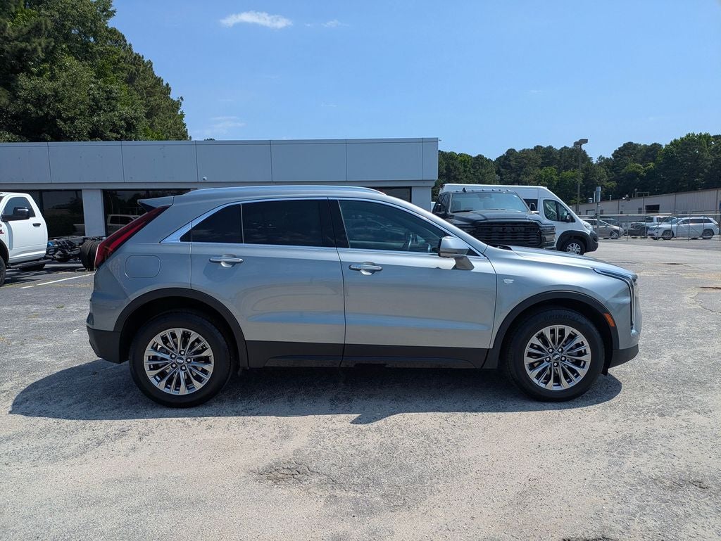 2025 Cadillac XT4 FWD Premium Luxury