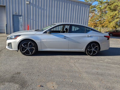 2024 Nissan Altima SR FWD