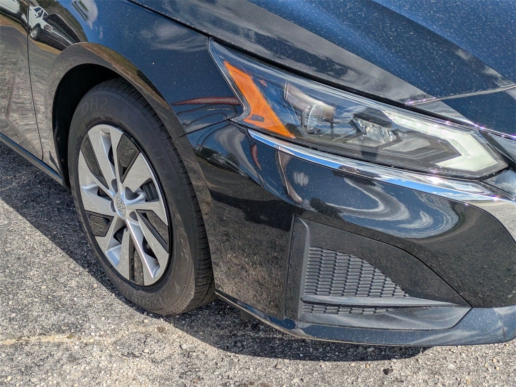 2023 Nissan Altima SV FWD