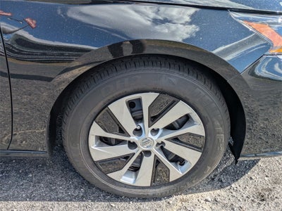 2023 Nissan Altima SV FWD