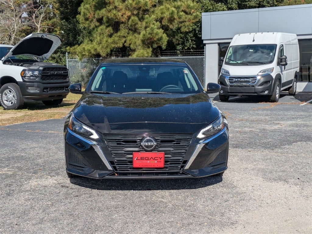 2023 Nissan Altima SV FWD