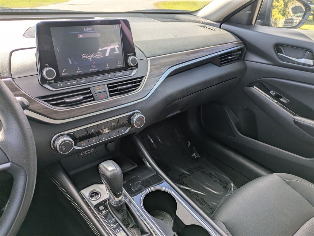 2023 Nissan Altima SV FWD