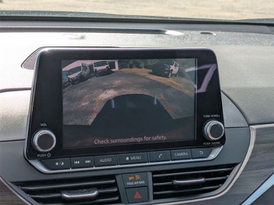 2023 Nissan Altima SV FWD